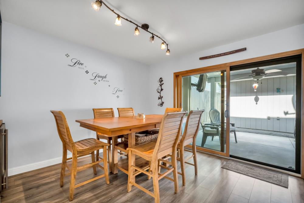 Detail Gallery Image 9 of 33 For 5628 Spyglass Lane, Citrus Heights,  CA 95610 - 3 Beds | 2/1 Baths