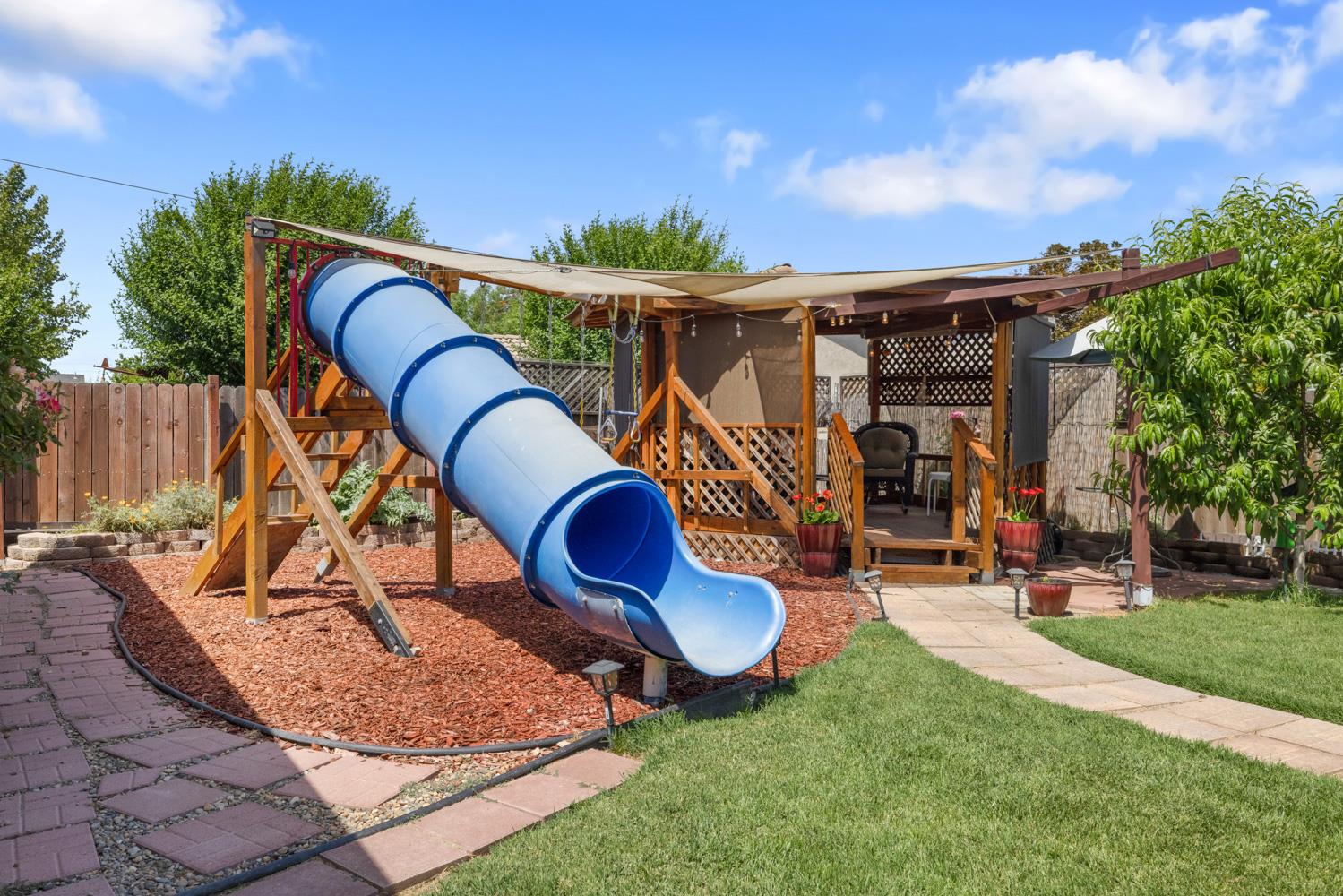 Detail Gallery Image 44 of 54 For 12777 Bonnie Brae, Waterford,  CA 95386 - 4 Beds | 3 Baths