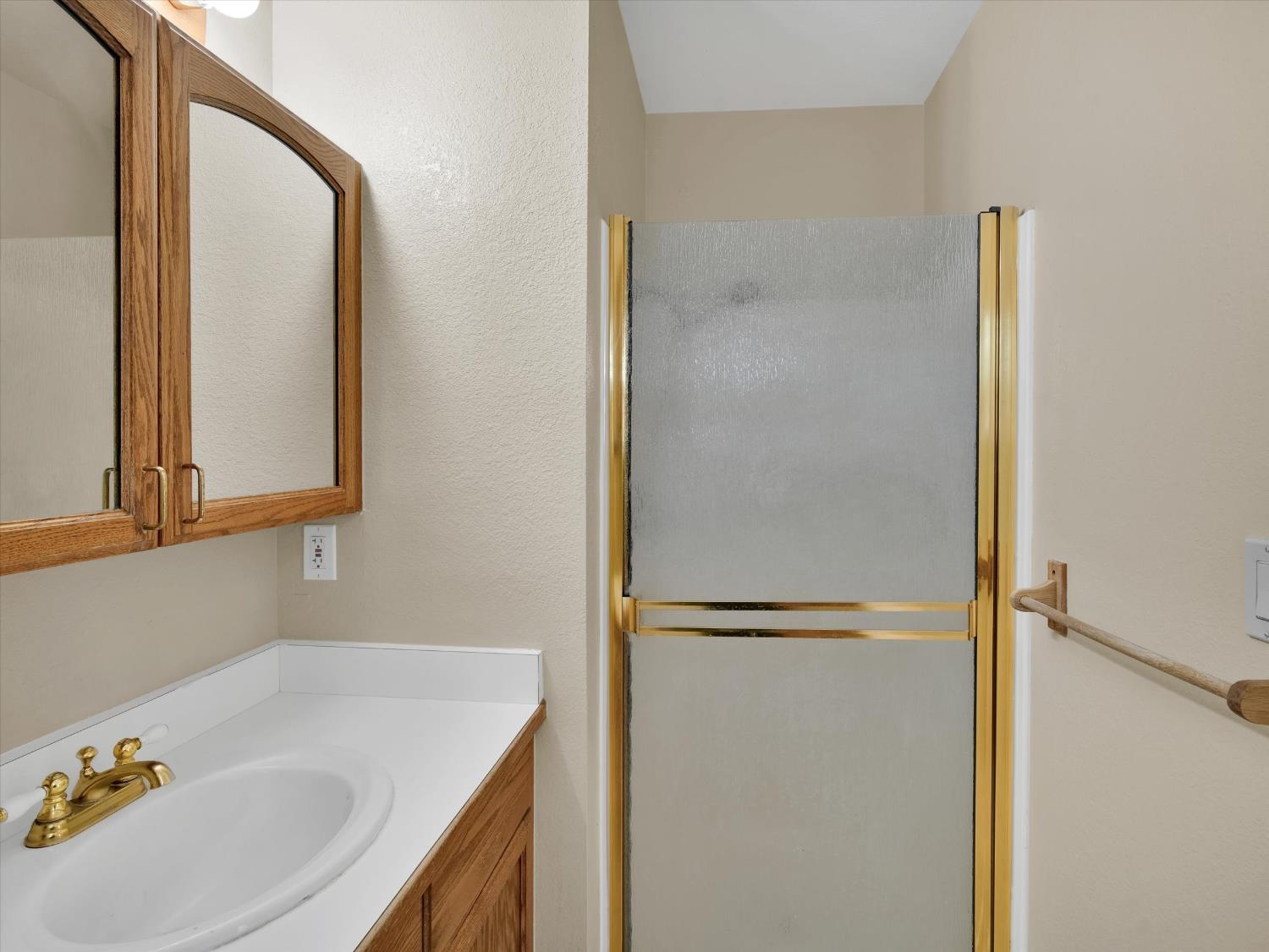 Detail Gallery Image 26 of 36 For 1270 E a St, Oakdale,  CA 95361 - 3 Beds | 2 Baths