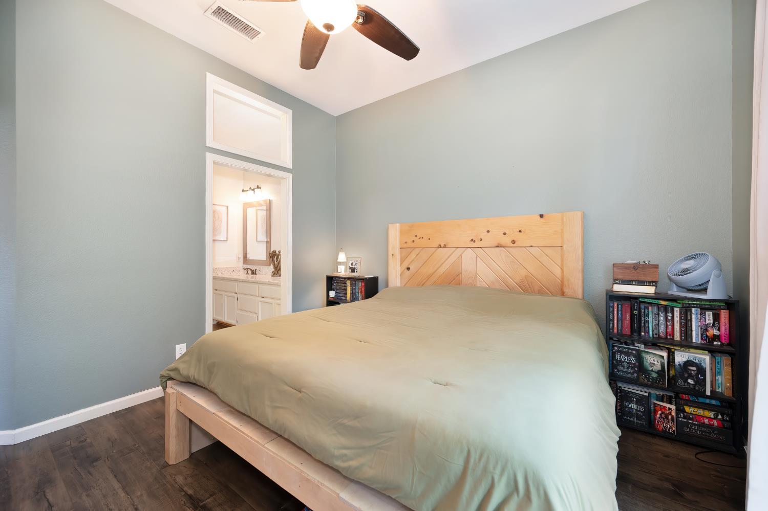 Detail Gallery Image 13 of 29 For 15205 Medella Cir, Sloughhouse,  CA 95683 - 3 Beds | 2 Baths