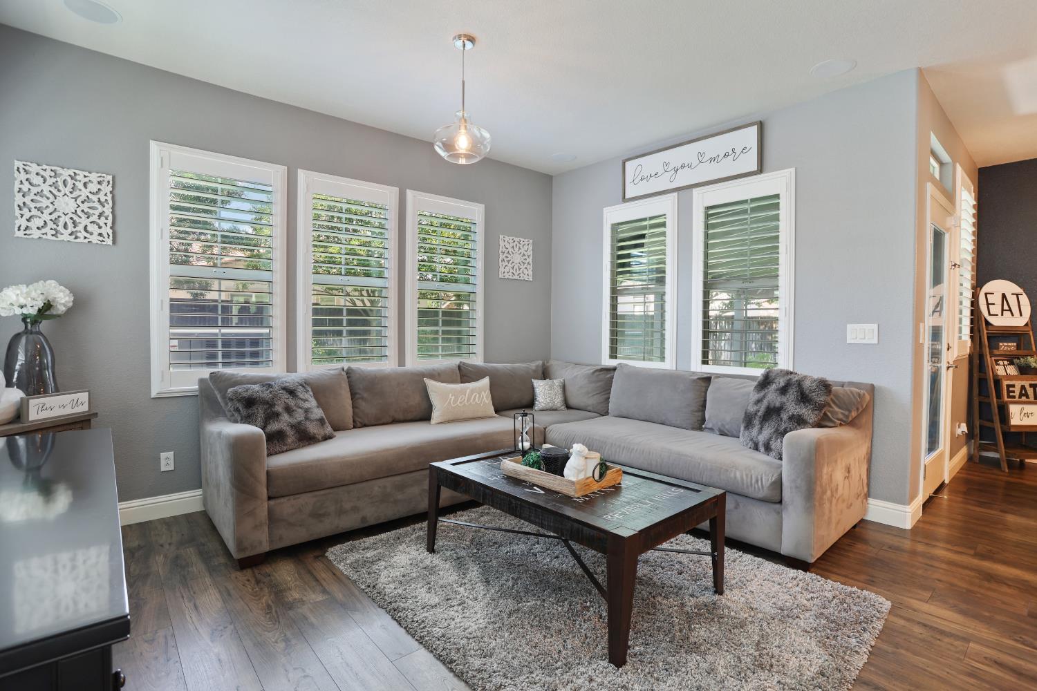 Detail Gallery Image 18 of 39 For 4275 Tropaz Ln, Tracy,  CA 95377 - 3 Beds | 2/1 Baths