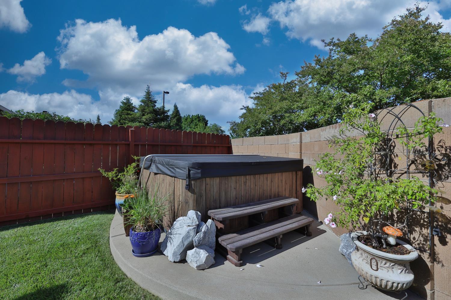 Detail Gallery Image 38 of 48 For 1575 Larkflower Way, Lincoln,  CA 95648 - 3 Beds | 2 Baths