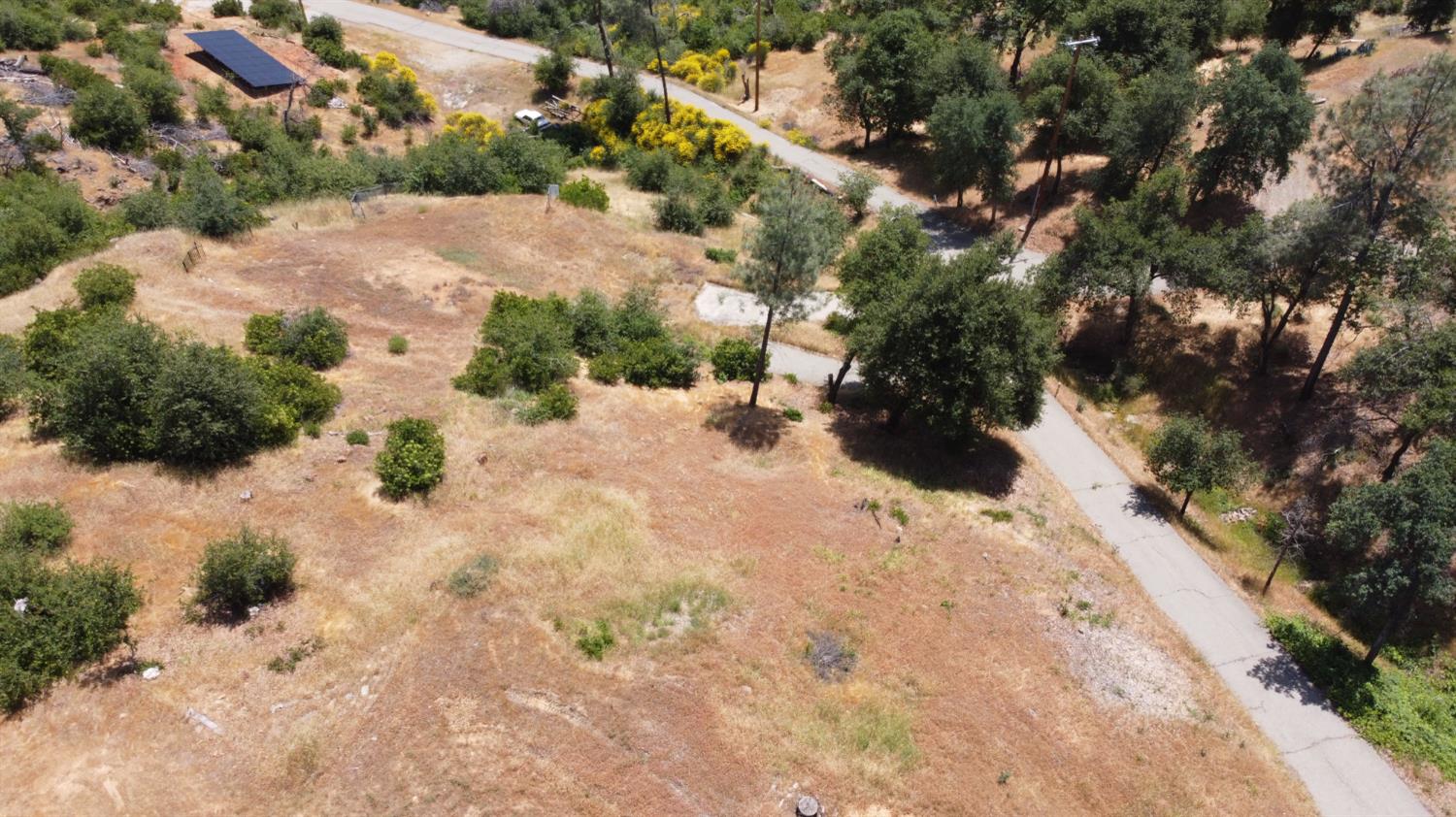 Carrousel Drive, Redding, California image 44