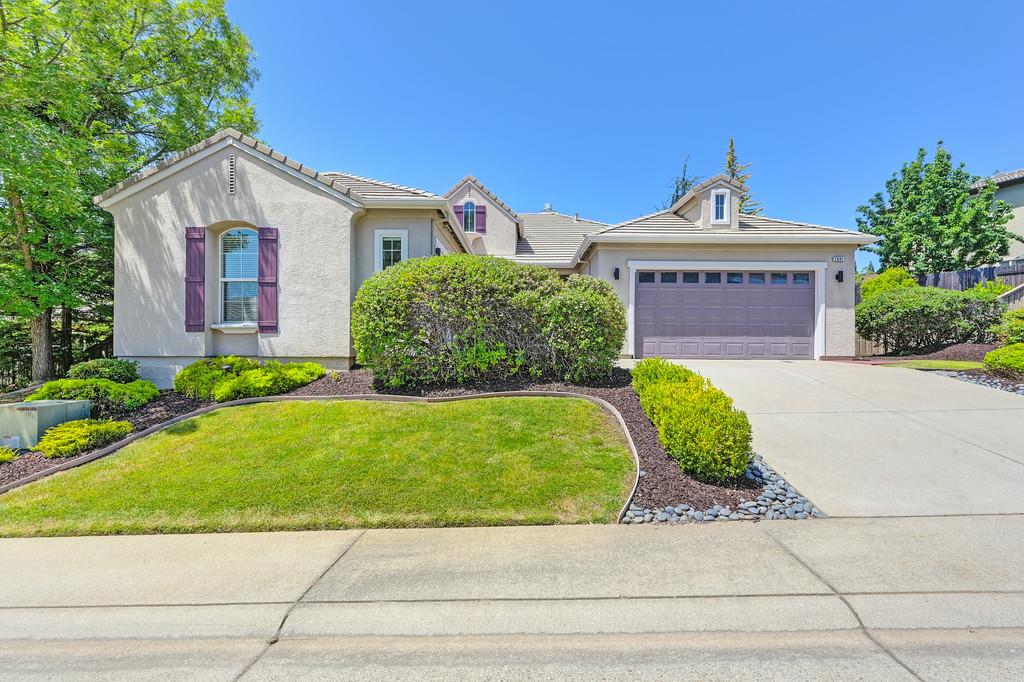 Detail Gallery Image 2 of 58 For 1881 Swinton Dr, Folsom,  CA 95630 - 3 Beds | 3 Baths