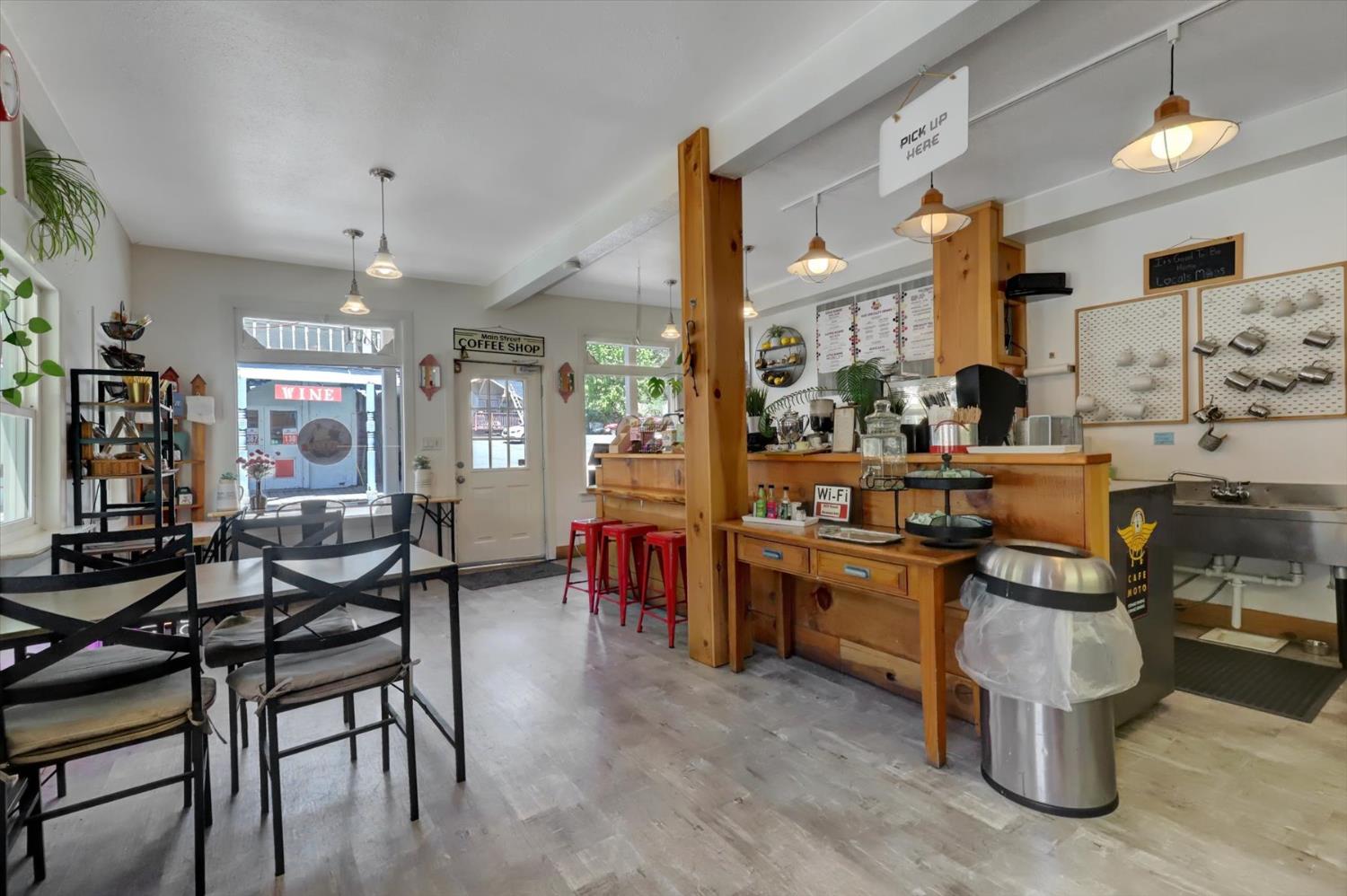 Detail Gallery Image 88 of 93 For 200 Main St, Downieville,  CA 95936 - 3 Beds | 4 Baths