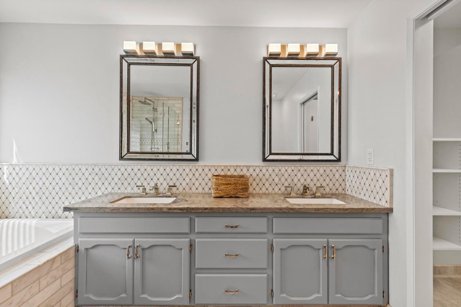 Detail Gallery Image 38 of 63 For 5419 Royal Oaks Dr, Oroville,  CA 95966 - 4 Beds | 2/1 Baths