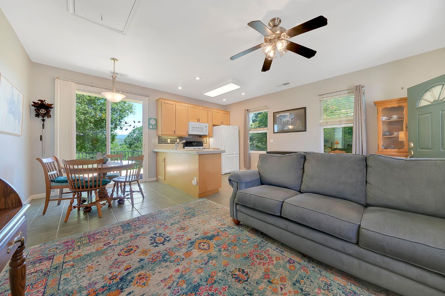 Detail Gallery Image 57 of 83 For 5753 Treosti Pl, Valley Springs,  CA 95252 - 5 Beds | 3/1 Baths