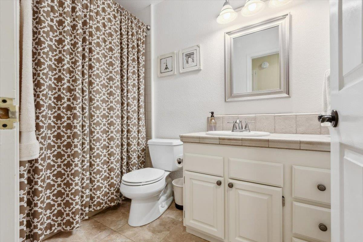 Detail Gallery Image 12 of 24 For 1140 Oak Tree Cir, El Dorado Hills,  CA 95762 - 3 Beds | 2 Baths