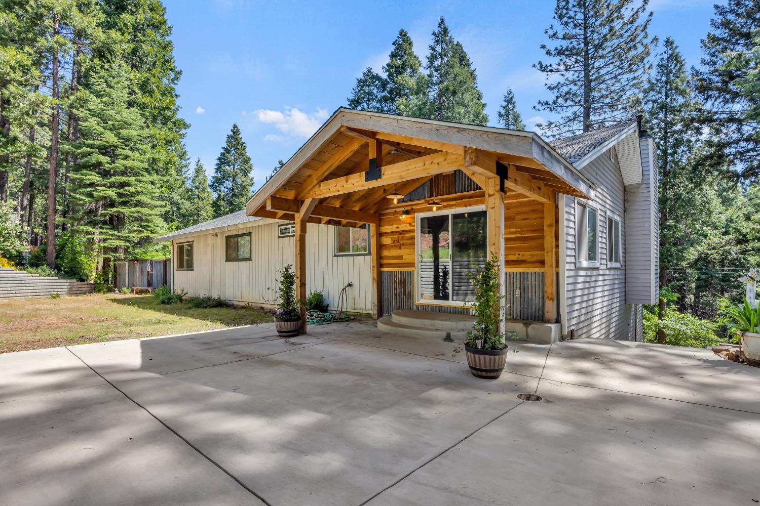 Lakewood Drive, Pollock Pines, California image 4
