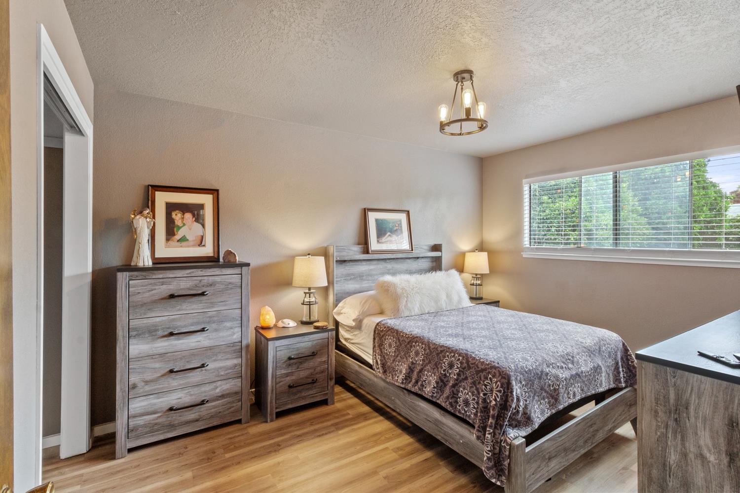 Detail Gallery Image 29 of 55 For 2624 E Orangeburg, Modesto,  CA 95355 - 3 Beds | 2 Baths