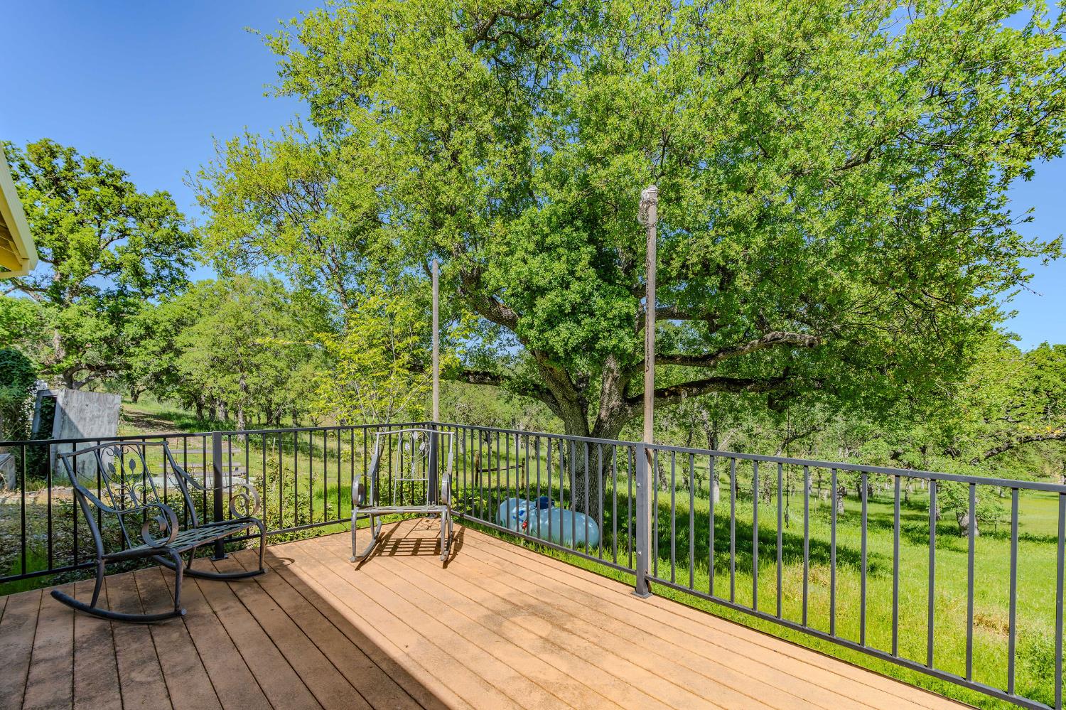 Detail Gallery Image 68 of 83 For 5753 Treosti Pl, Valley Springs,  CA 95252 - 5 Beds | 3/1 Baths