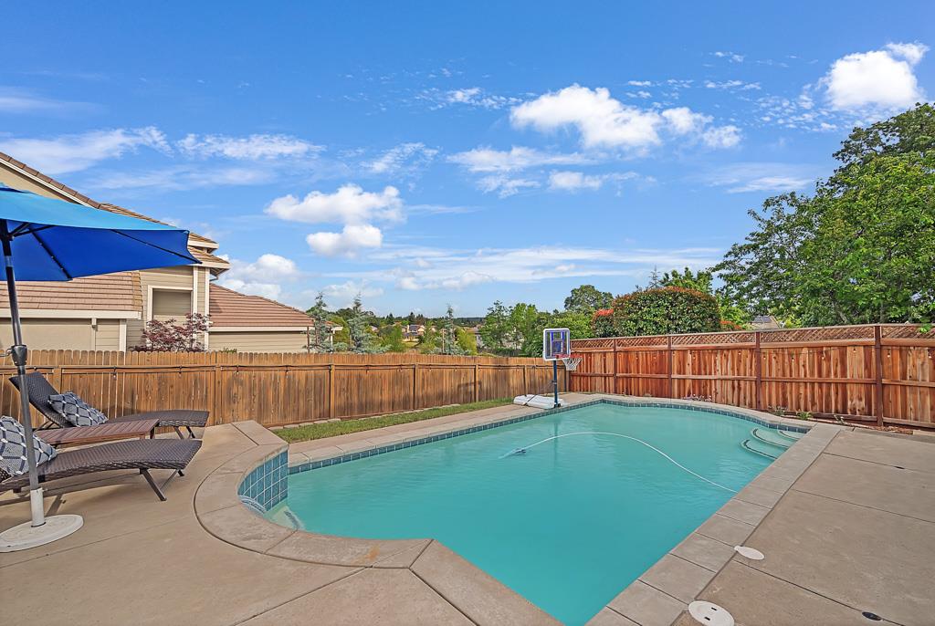 Detail Gallery Image 62 of 72 For 2709 Peridot Dr, Rescue,  CA 95672 - 4 Beds | 3 Baths