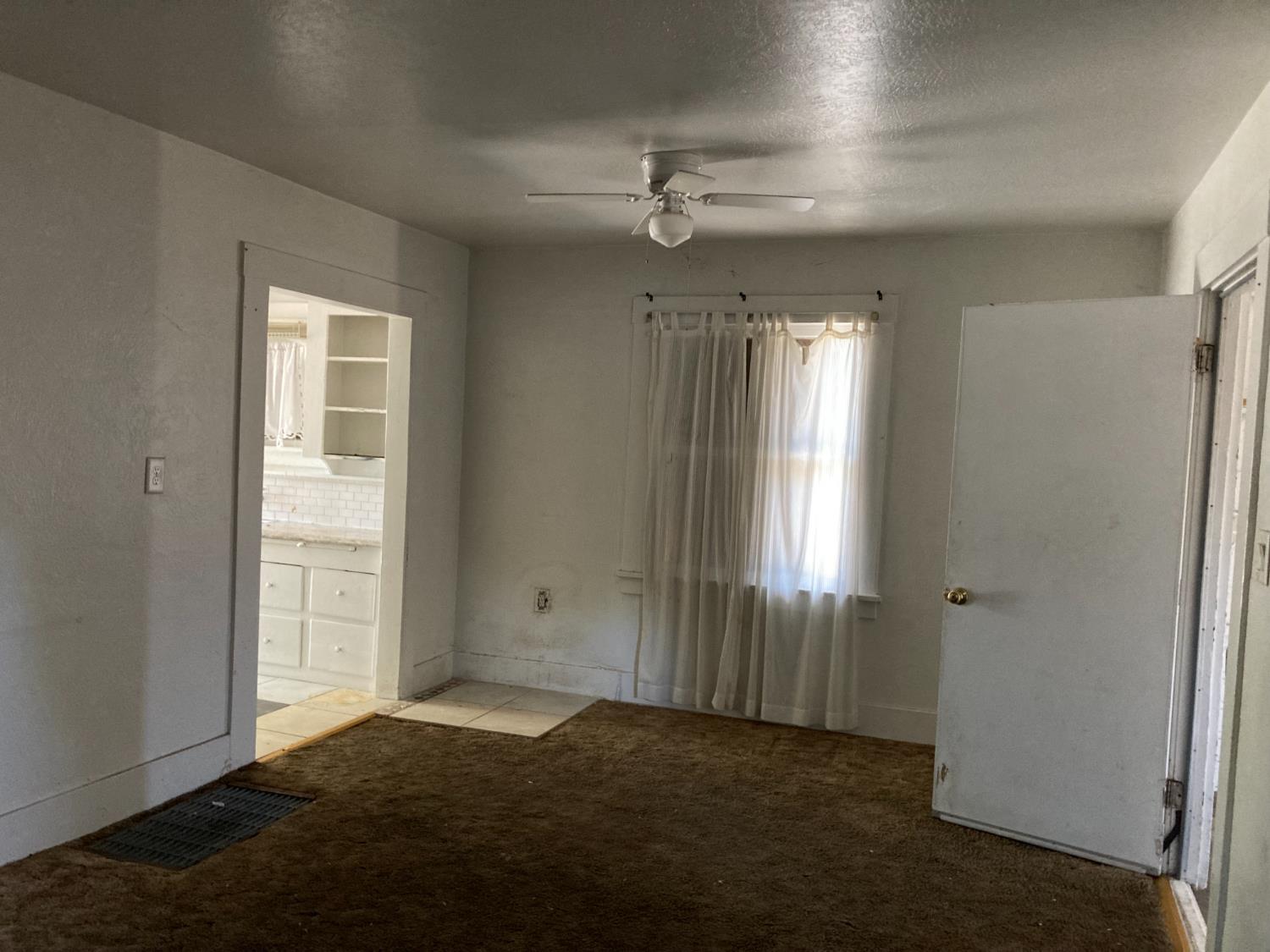 Detail Gallery Image 24 of 26 For 212 High St, Modesto,  CA 95354 - 3 Beds | 1 Baths