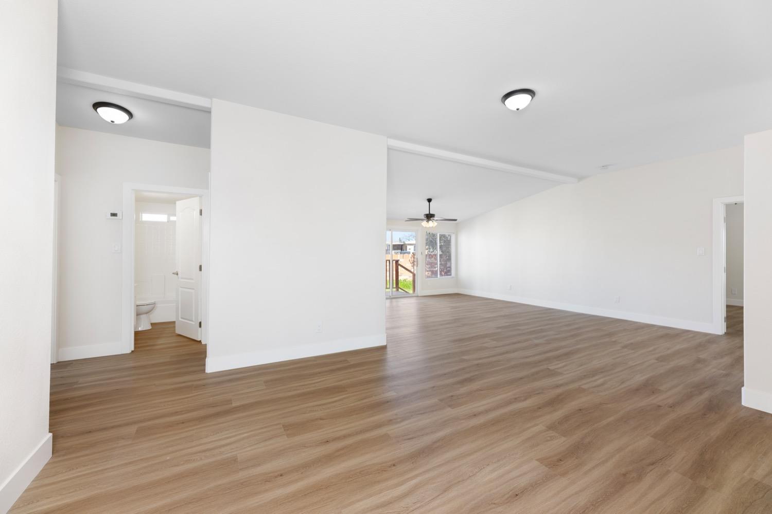 Detail Gallery Image 17 of 36 For 1400 W Marlette St 10, Ione,  CA 95640 - 3 Beds | 2 Baths