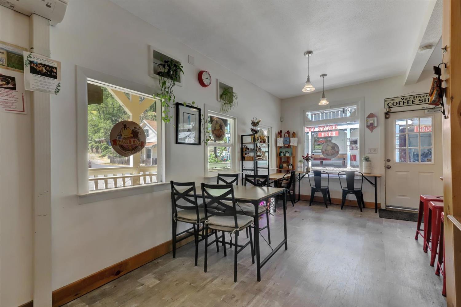 Detail Gallery Image 89 of 93 For 200 Main St, Downieville,  CA 95936 - 3 Beds | 4 Baths
