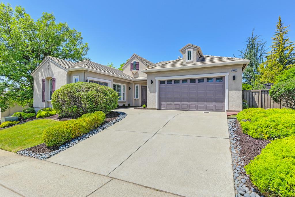 Detail Gallery Image 1 of 58 For 1881 Swinton Dr, Folsom,  CA 95630 - 3 Beds | 3 Baths