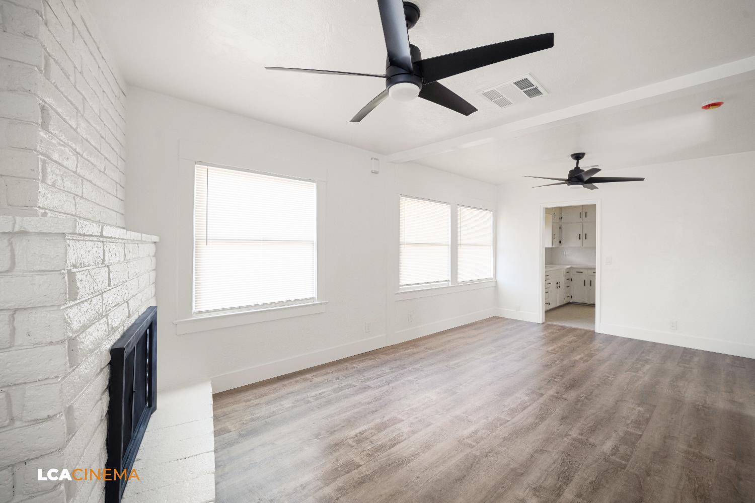 Detail Gallery Image 9 of 35 For 615 Decatur St, Bakersfield,  CA 93308 - 4 Beds | 2 Baths