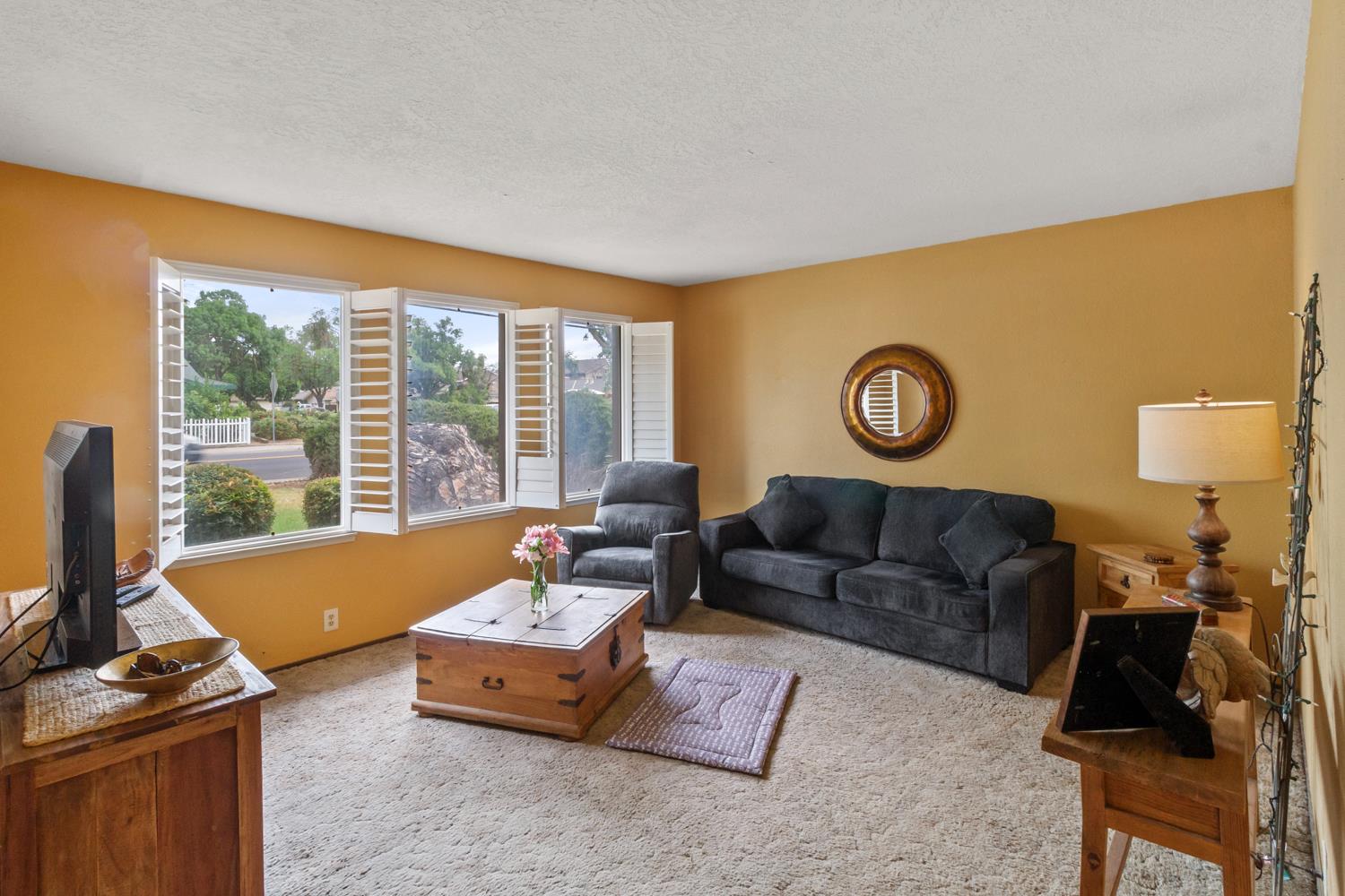 Detail Gallery Image 13 of 55 For 2624 E Orangeburg, Modesto,  CA 95355 - 3 Beds | 2 Baths
