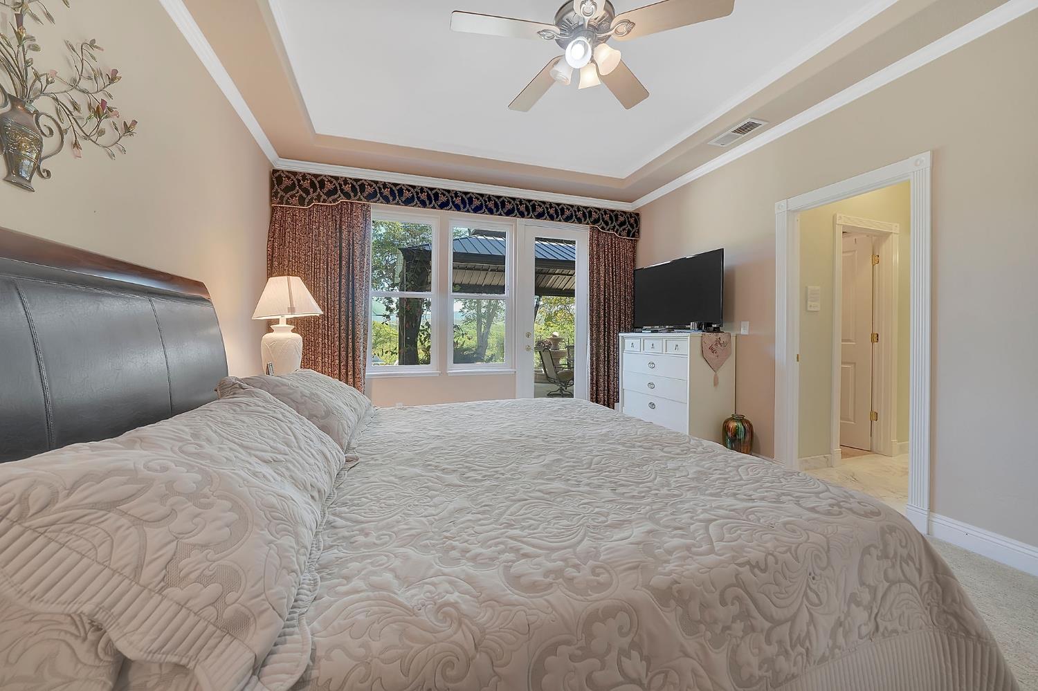 Detail Gallery Image 37 of 83 For 5753 Treosti Pl, Valley Springs,  CA 95252 - 5 Beds | 3/1 Baths