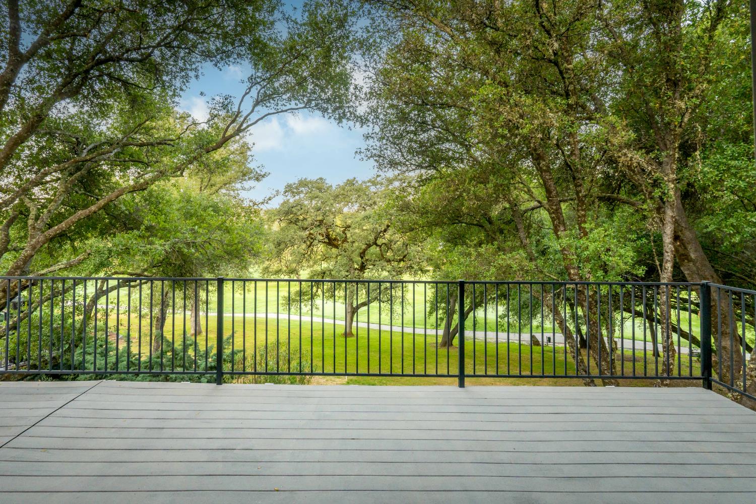 Detail Gallery Image 7 of 75 For 12540 Lake Wildwood Drive, Penn Valley,  CA 95946 - 4 Beds | 2 Baths