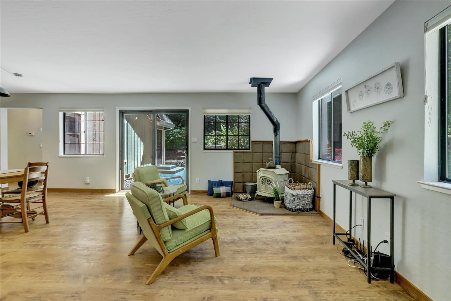 Detail Gallery Image 6 of 90 For 12569 Pasquale Rd, Nevada City,  CA 95959 - 2 Beds | 2 Baths