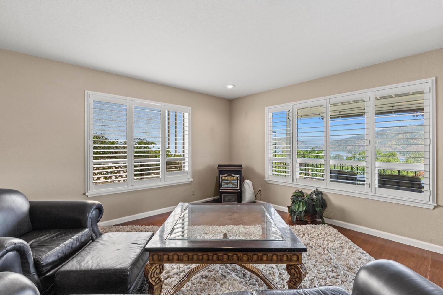 Detail Gallery Image 47 of 63 For 5419 Royal Oaks Dr, Oroville,  CA 95966 - 4 Beds | 2/1 Baths