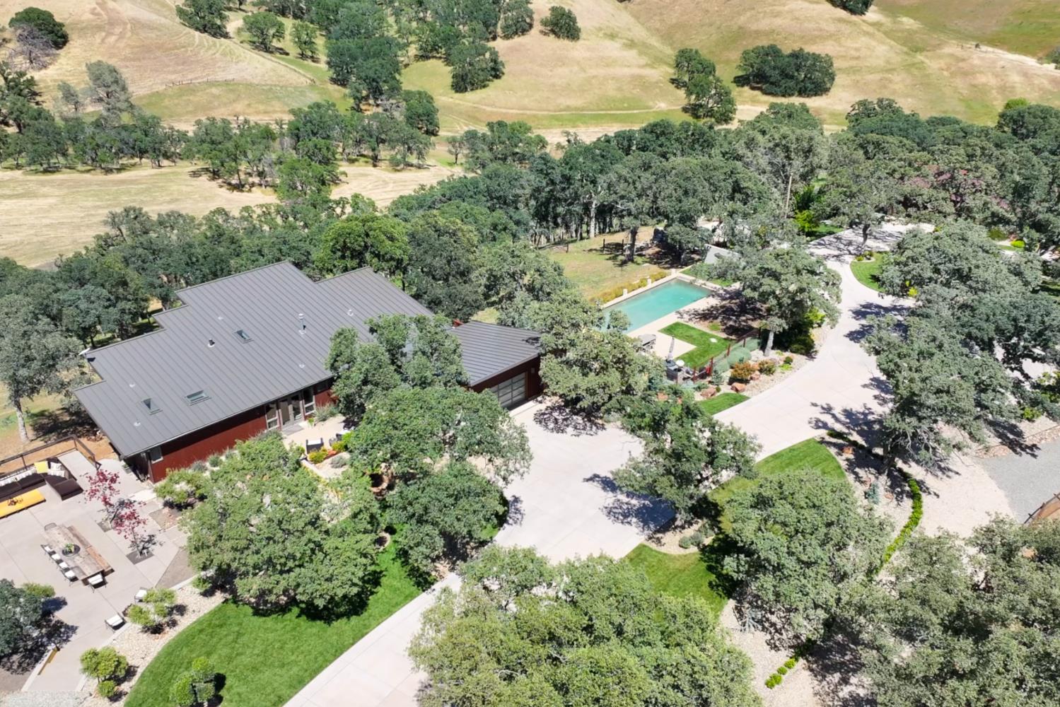 Detail Gallery Image 68 of 79 For 26000 Venada Dr, Winters,  CA 95694 - 5 Beds | 4/1 Baths