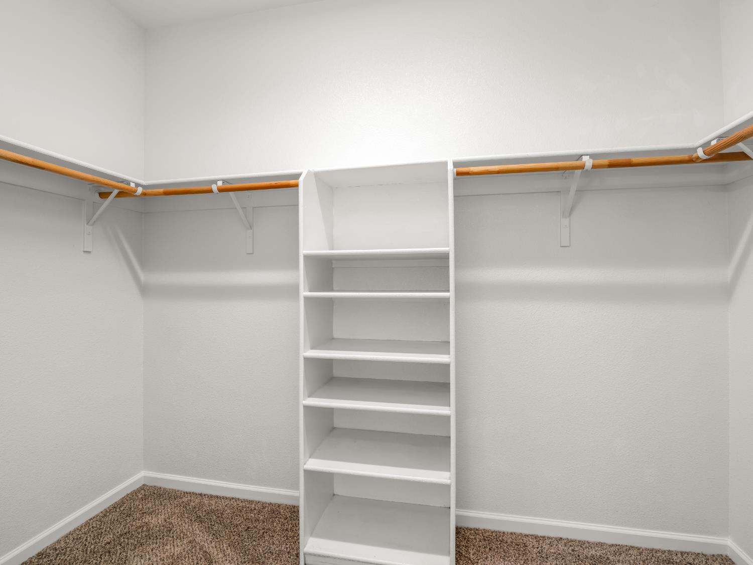 Detail Gallery Image 27 of 34 For 1585 Dallas St, Dinuba,  CA 93618 - 4 Beds | 2 Baths