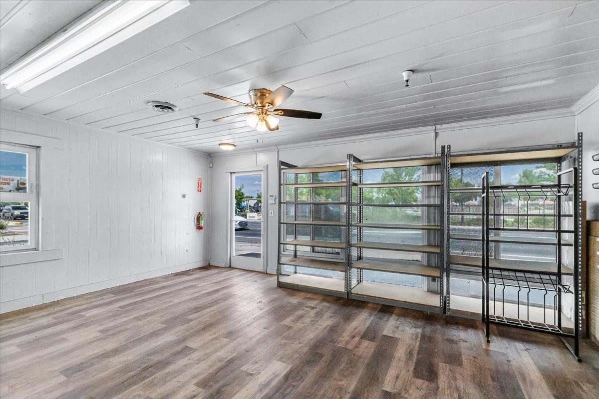 Detail Gallery Image 15 of 58 For 412 S Yosemite Ave, Oakdale,  CA 95361 - – Beds | – Baths