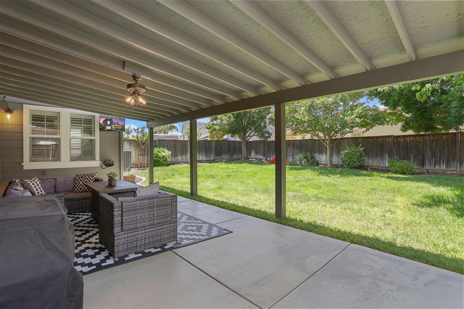 Detail Gallery Image 36 of 39 For 4275 Tropaz Ln, Tracy,  CA 95377 - 3 Beds | 2/1 Baths