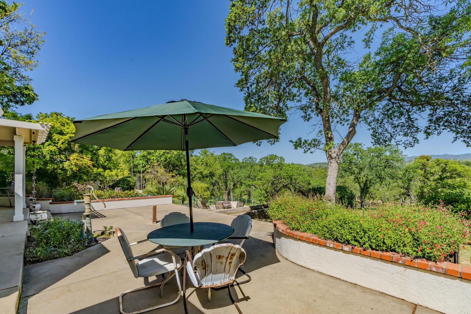 Detail Gallery Image 77 of 83 For 5753 Treosti Pl, Valley Springs,  CA 95252 - 5 Beds | 3/1 Baths