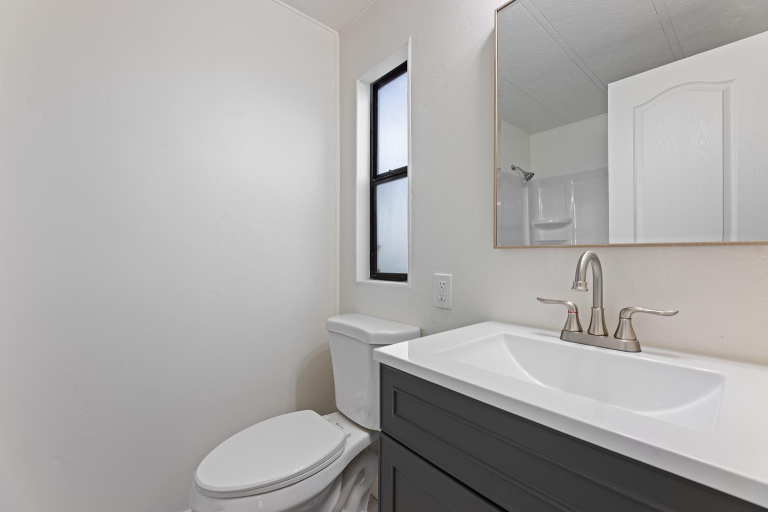 Detail Gallery Image 16 of 33 For 6706 Tam O Shanter Drive 102, Stockton,  CA 95210 - 3 Beds | 2 Baths