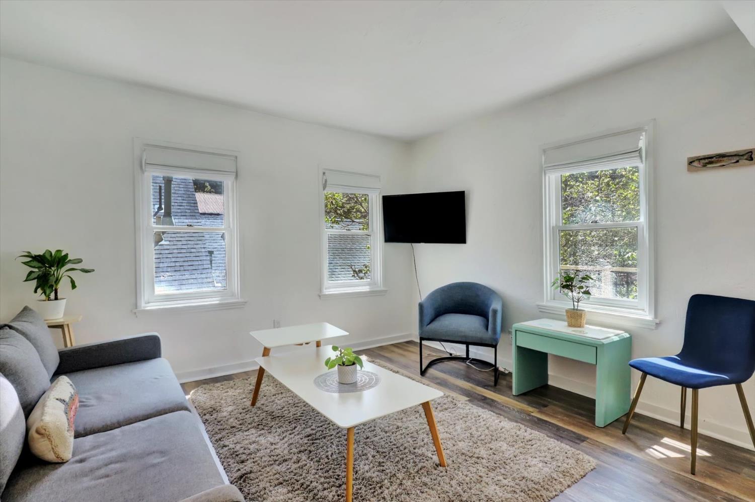 Detail Gallery Image 45 of 93 For 200 Main St, Downieville,  CA 95936 - 3 Beds | 4 Baths