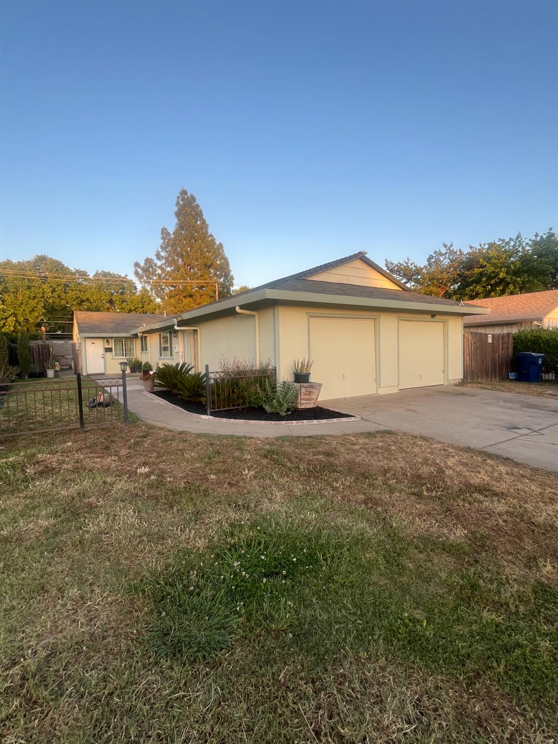 Detail Gallery Image 17 of 21 For 10276 S White Rock Rd, Rancho Cordova,  CA 95670 - – Beds | – Baths