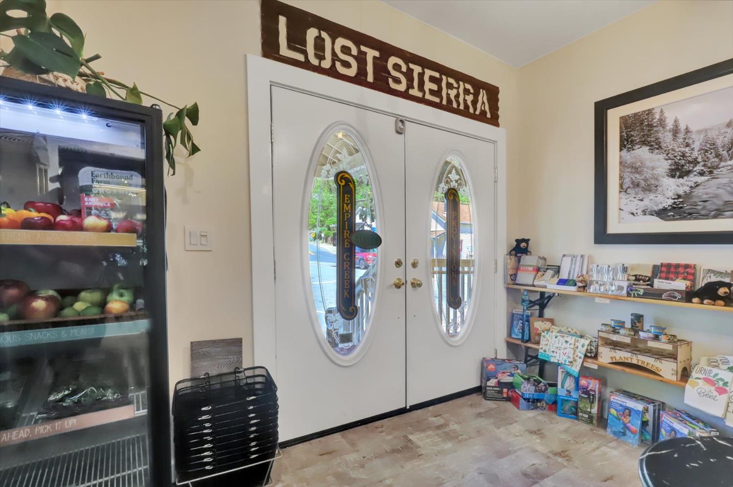 Detail Gallery Image 57 of 93 For 200 Main St, Downieville,  CA 95936 - 3 Beds | 4 Baths