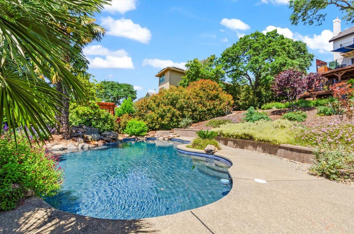 Powers Drive, El Dorado Hills, California image 5