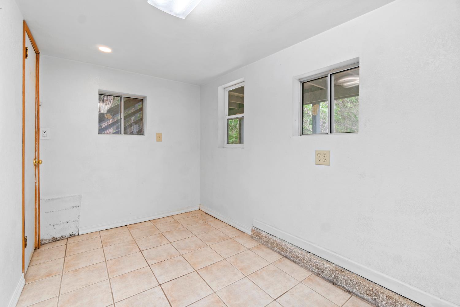 Detail Gallery Image 38 of 41 For 3233 Oriole Way, Placerville,  CA 95667 - 3 Beds | 2 Baths