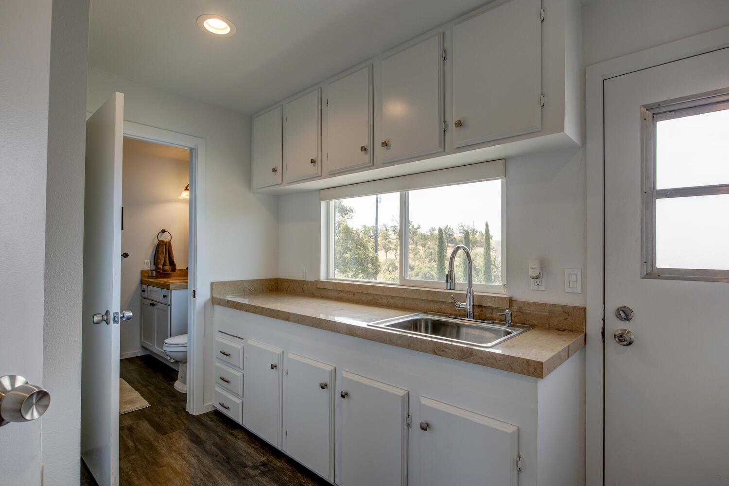 Detail Gallery Image 30 of 50 For 13520 Hoyito Cir, La Grange,  CA 95329 - 2 Beds | 2 Baths