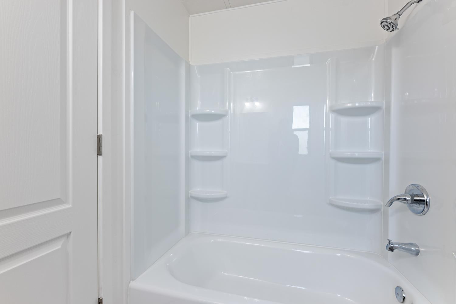 Detail Gallery Image 17 of 33 For 6706 Tam O Shanter Drive 102, Stockton,  CA 95210 - 3 Beds | 2 Baths