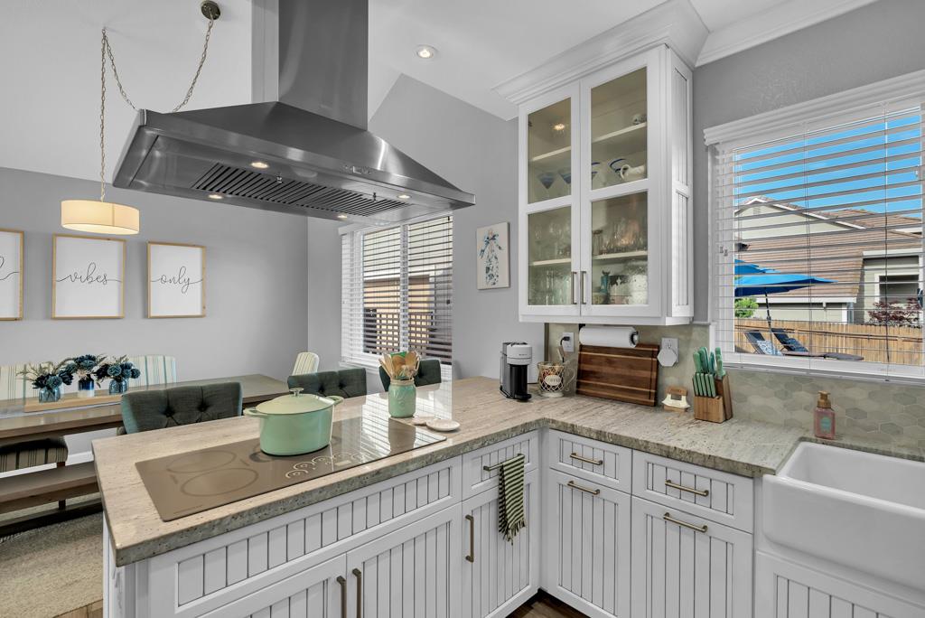 Detail Gallery Image 16 of 72 For 2709 Peridot Dr, Rescue,  CA 95672 - 4 Beds | 3 Baths