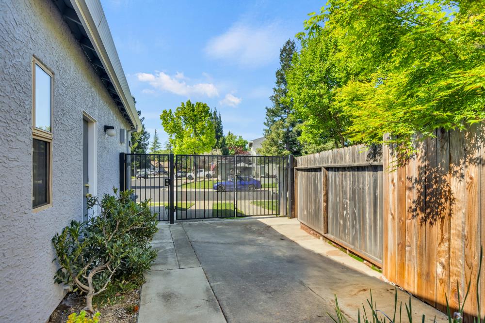Ashwell Way, Elk Grove, California image 43