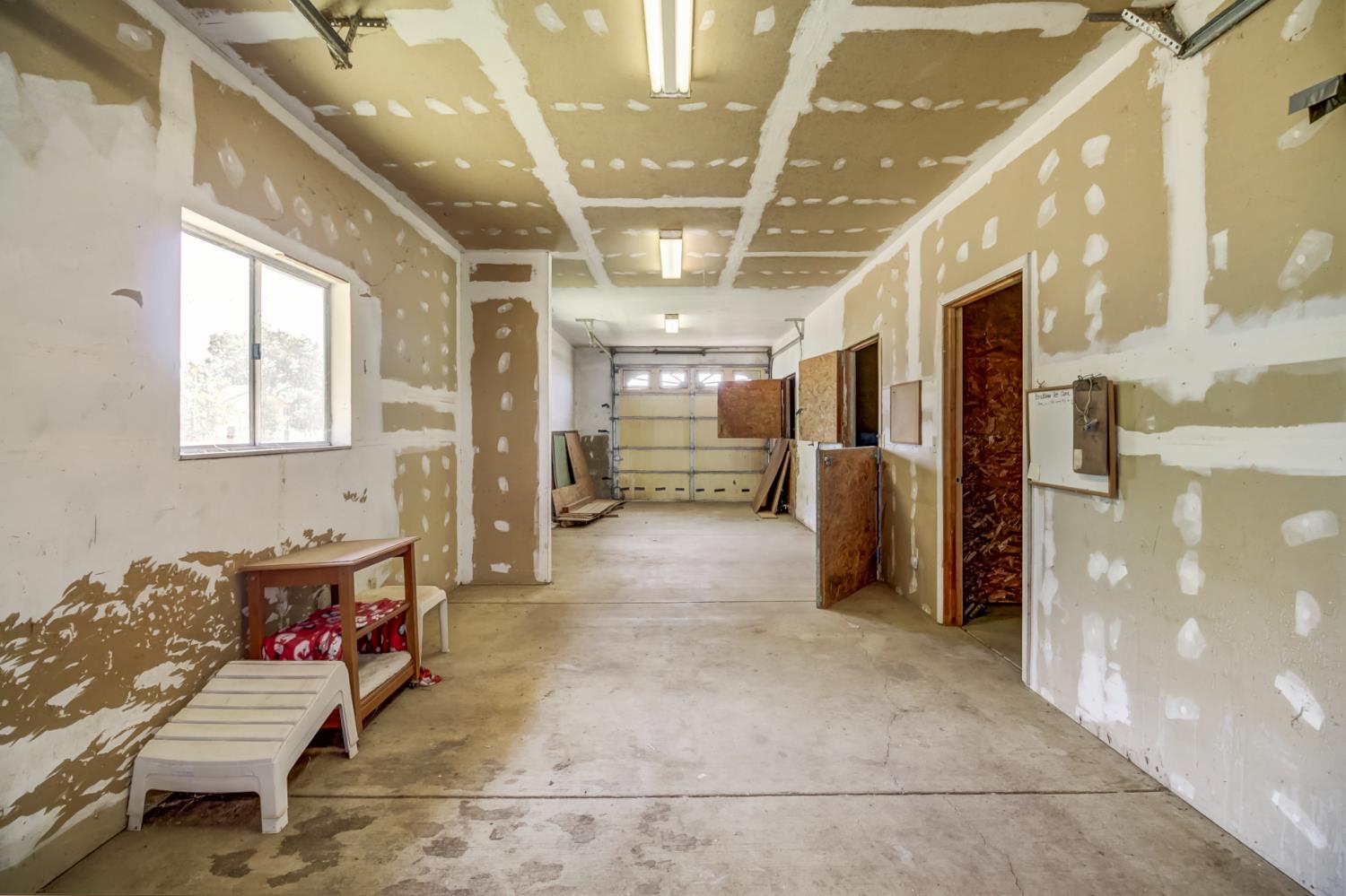 Detail Gallery Image 41 of 82 For 10376 Spiva Rd, Sacramento,  CA 95829 - 4 Beds | 2 Baths