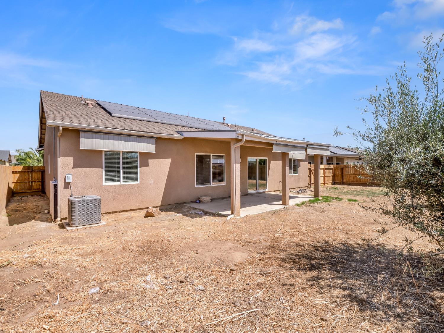 Detail Gallery Image 31 of 34 For 1585 Dallas St, Dinuba,  CA 93618 - 4 Beds | 2 Baths