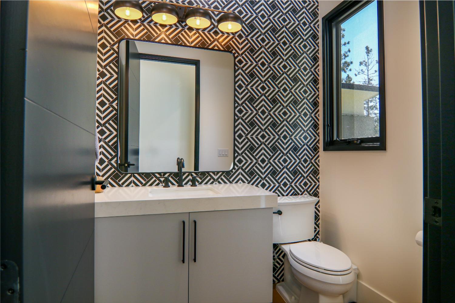 Detail Gallery Image 33 of 89 For 1505 Wood Duck Ln, Meadow Vista,  CA 95722 - 4 Beds | 3/2 Baths