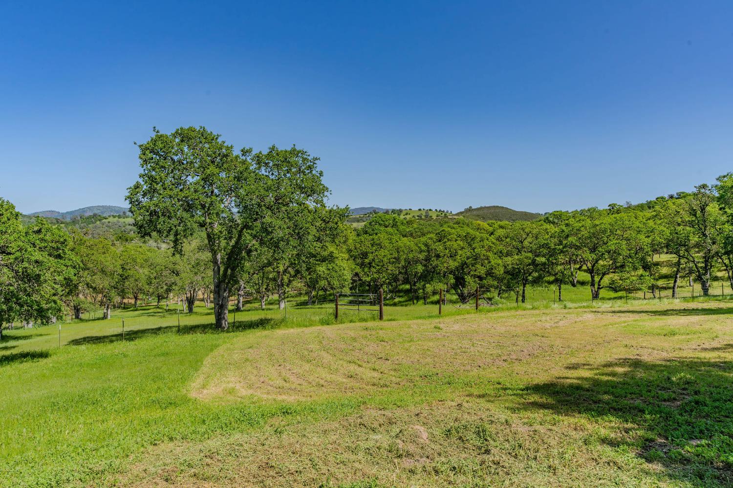 Detail Gallery Image 72 of 83 For 5753 Treosti Pl, Valley Springs,  CA 95252 - 5 Beds | 3/1 Baths