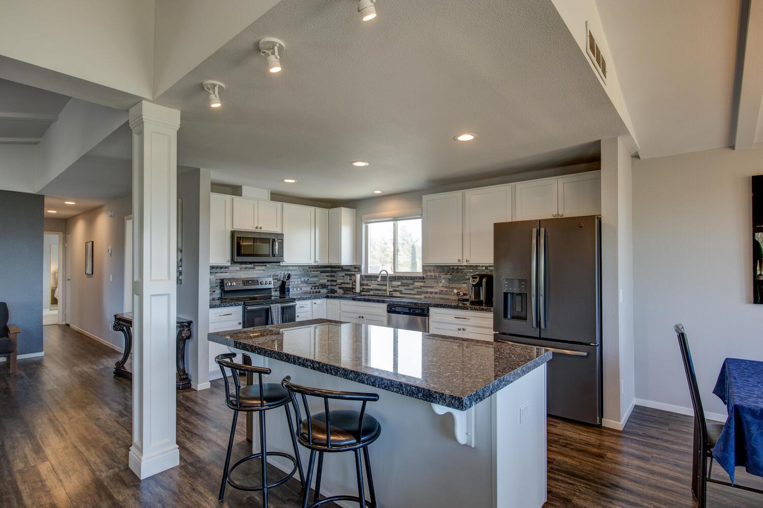 Detail Gallery Image 11 of 50 For 13520 Hoyito Cir, La Grange,  CA 95329 - 2 Beds | 2 Baths