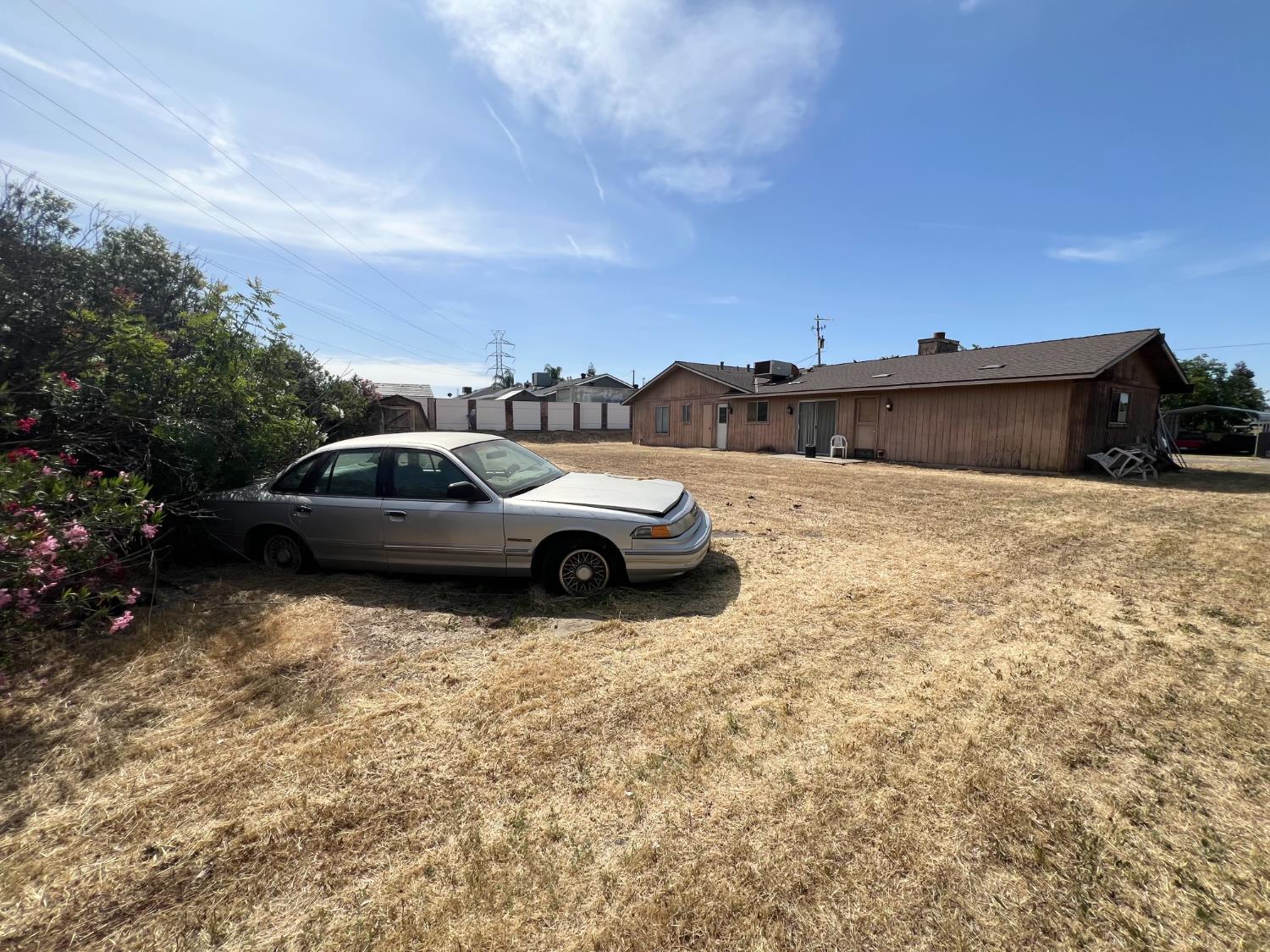 Detail Gallery Image 33 of 44 For 25553 El Vado Dr, Madera,  CA 93638 - 3 Beds | 1/1 Baths