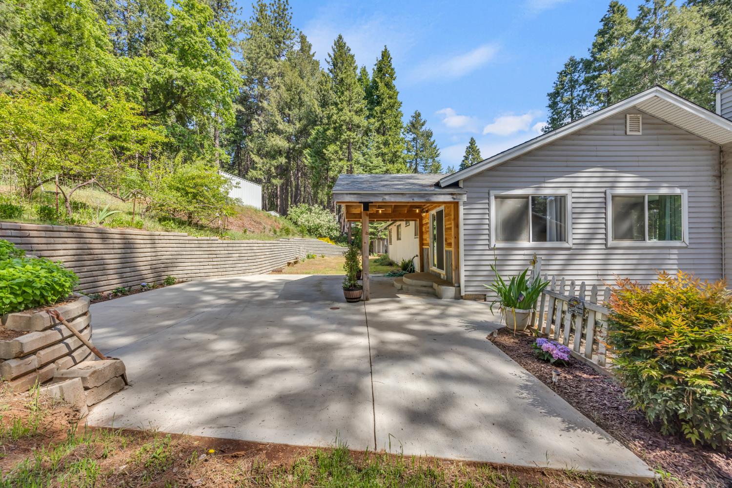 Lakewood Drive, Pollock Pines, California image 41