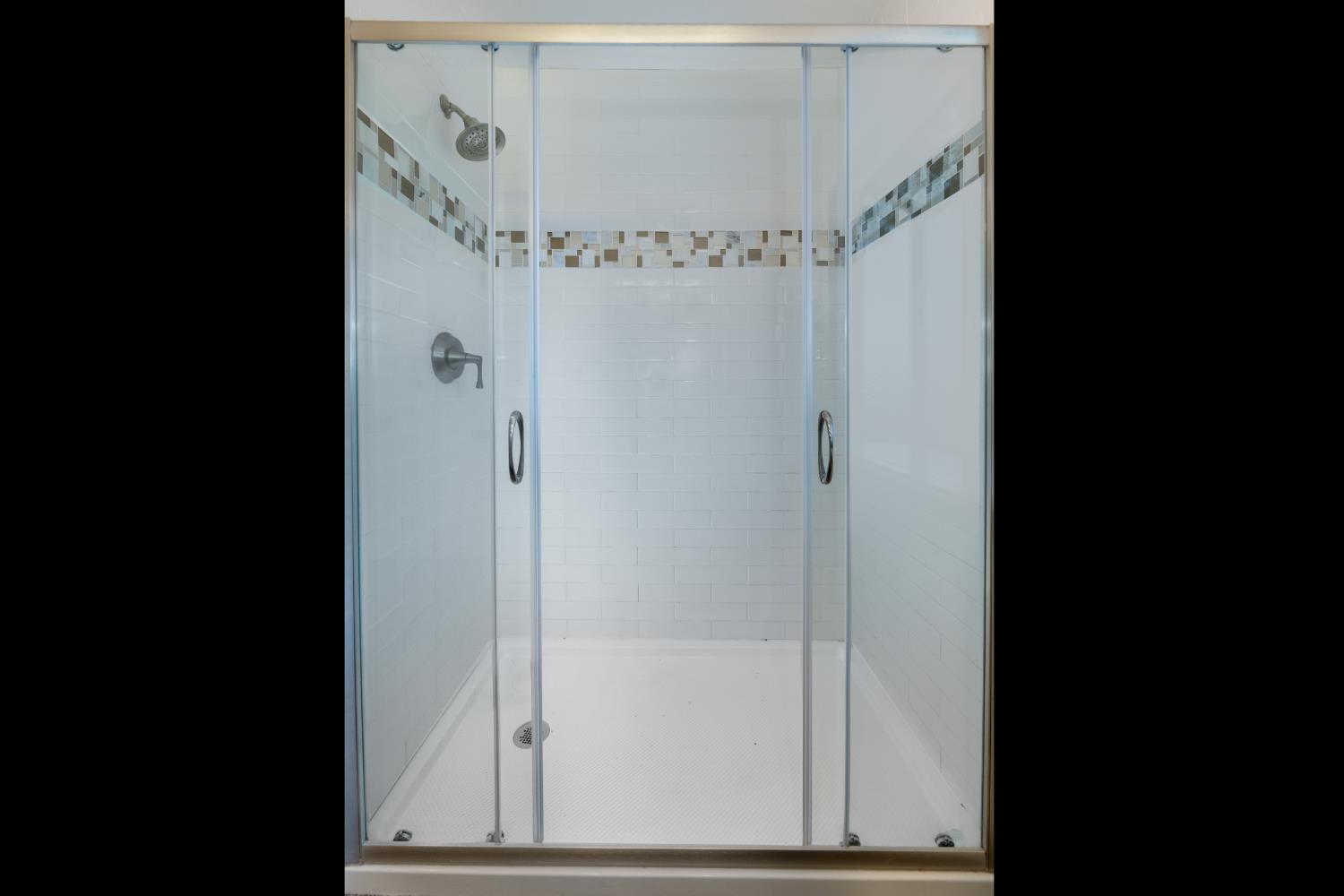Detail Gallery Image 27 of 75 For 12540 Lake Wildwood Drive, Penn Valley,  CA 95946 - 4 Beds | 2 Baths