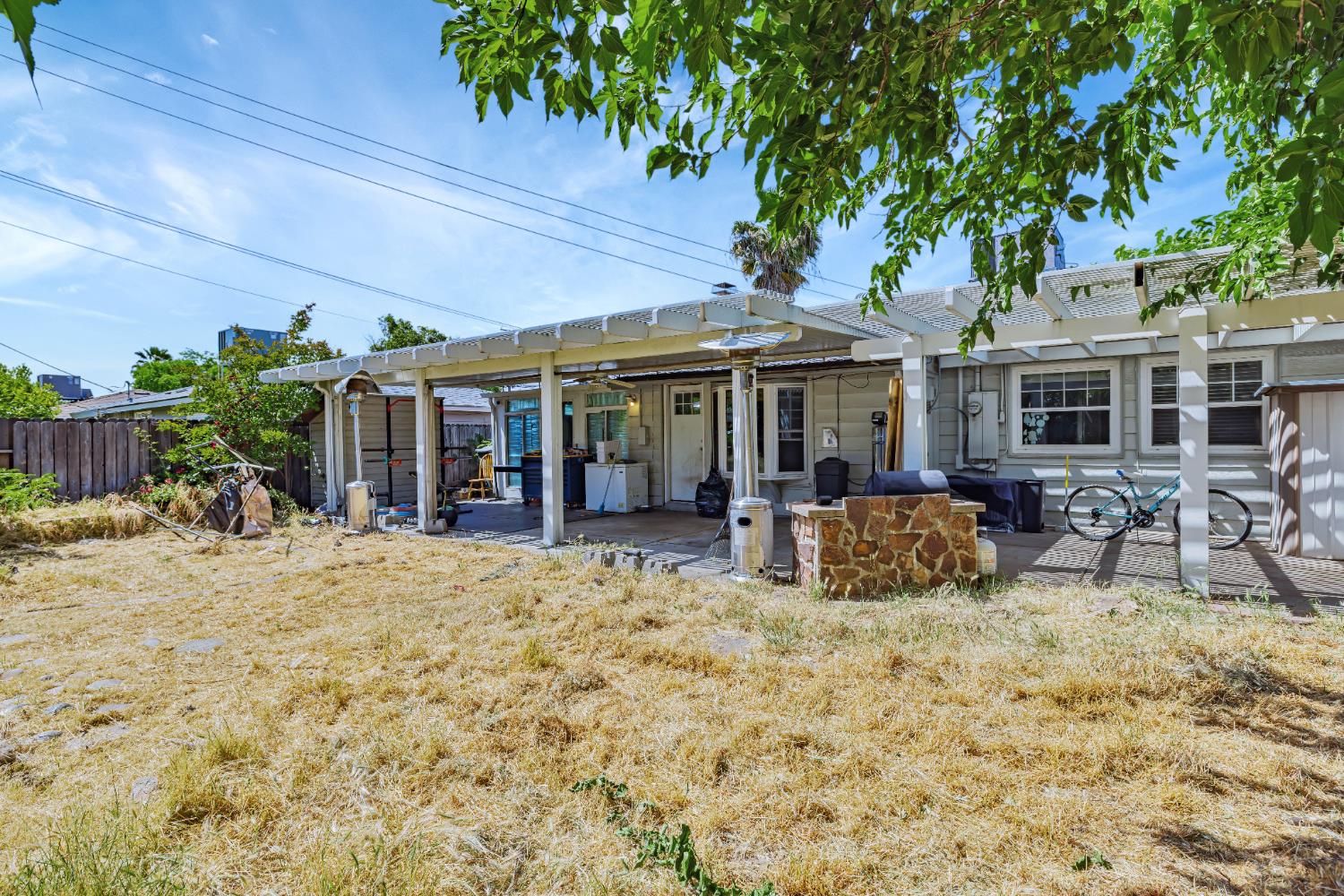 Detail Gallery Image 35 of 42 For 3212 Hurley Way, Sacramento,  CA 95864 - 3 Beds | 1 Baths